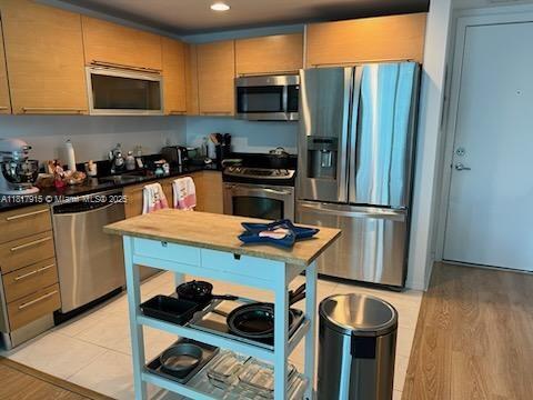 950 Brickell Bay Dr 1608