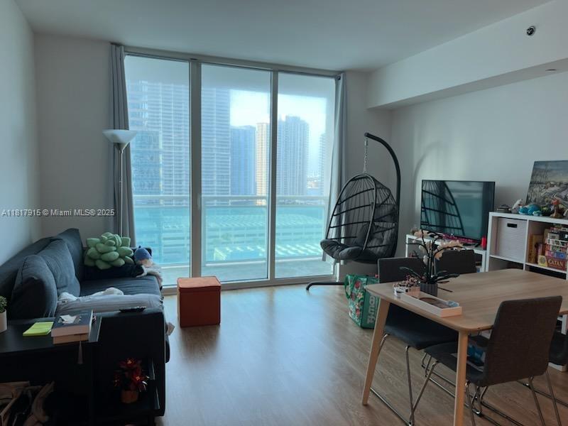 950 Brickell Bay Dr 1608