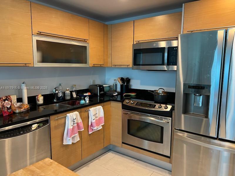 950 Brickell Bay Dr 1608