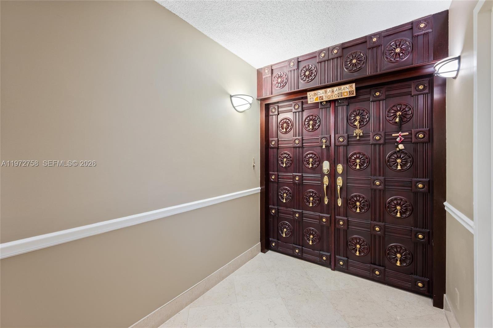 POINT OF AMERICAS - Residential