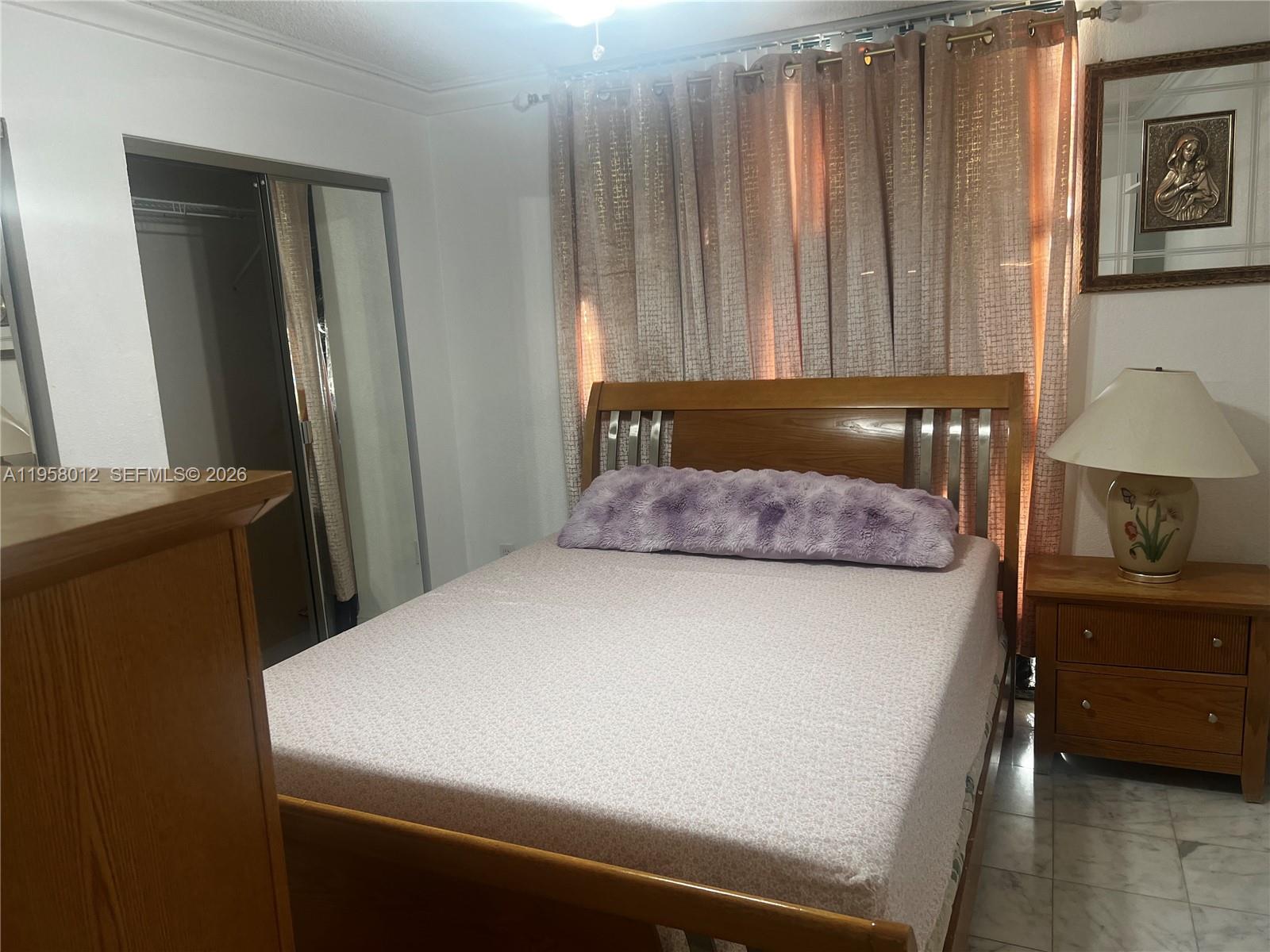 INTERNATIONAL PARK CONDO - Residential