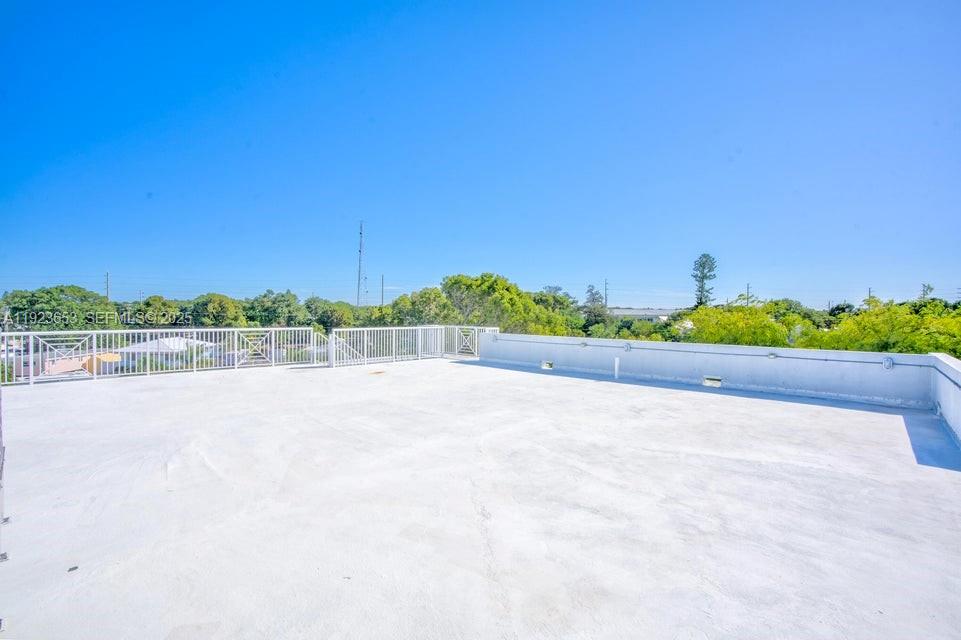 Lake Surprise - Residential