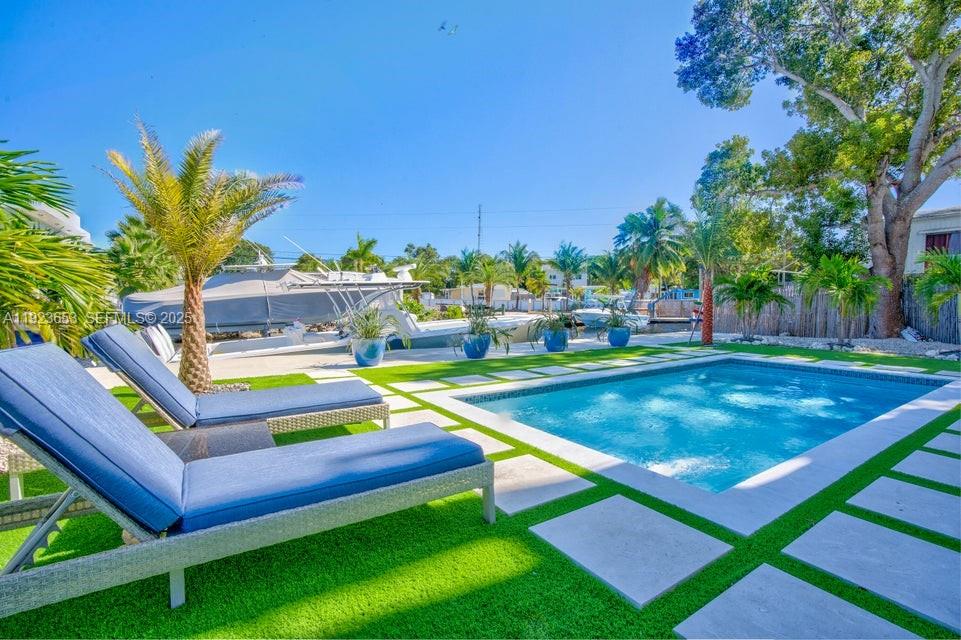 Lake Surprise - Residential