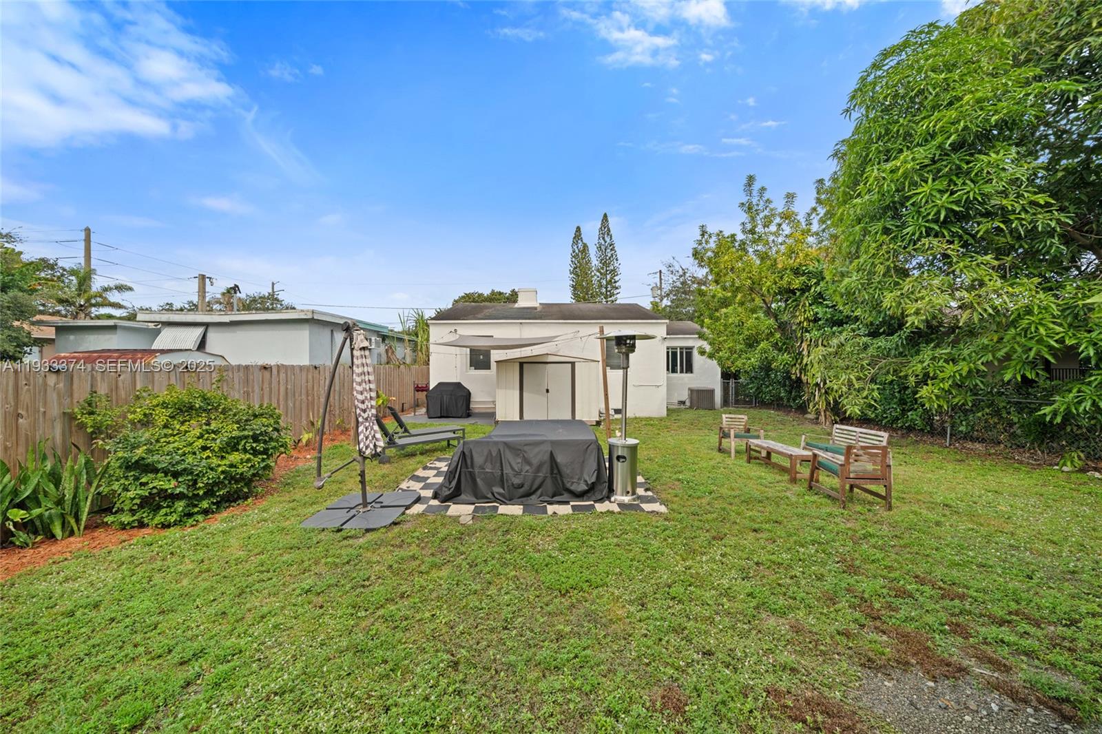 COLUMBIA PARK CORR PL - Residential