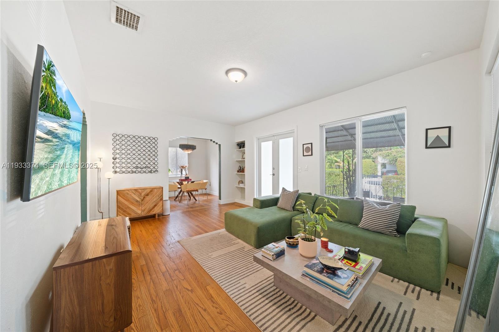 COLUMBIA PARK CORR PL - Residential