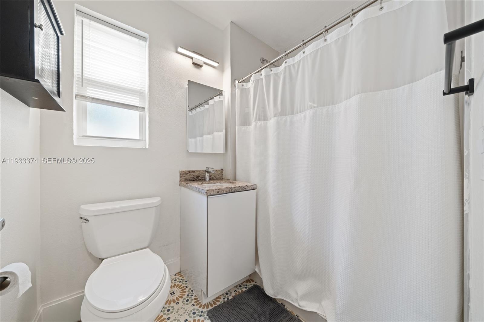 COLUMBIA PARK CORR PL - Residential