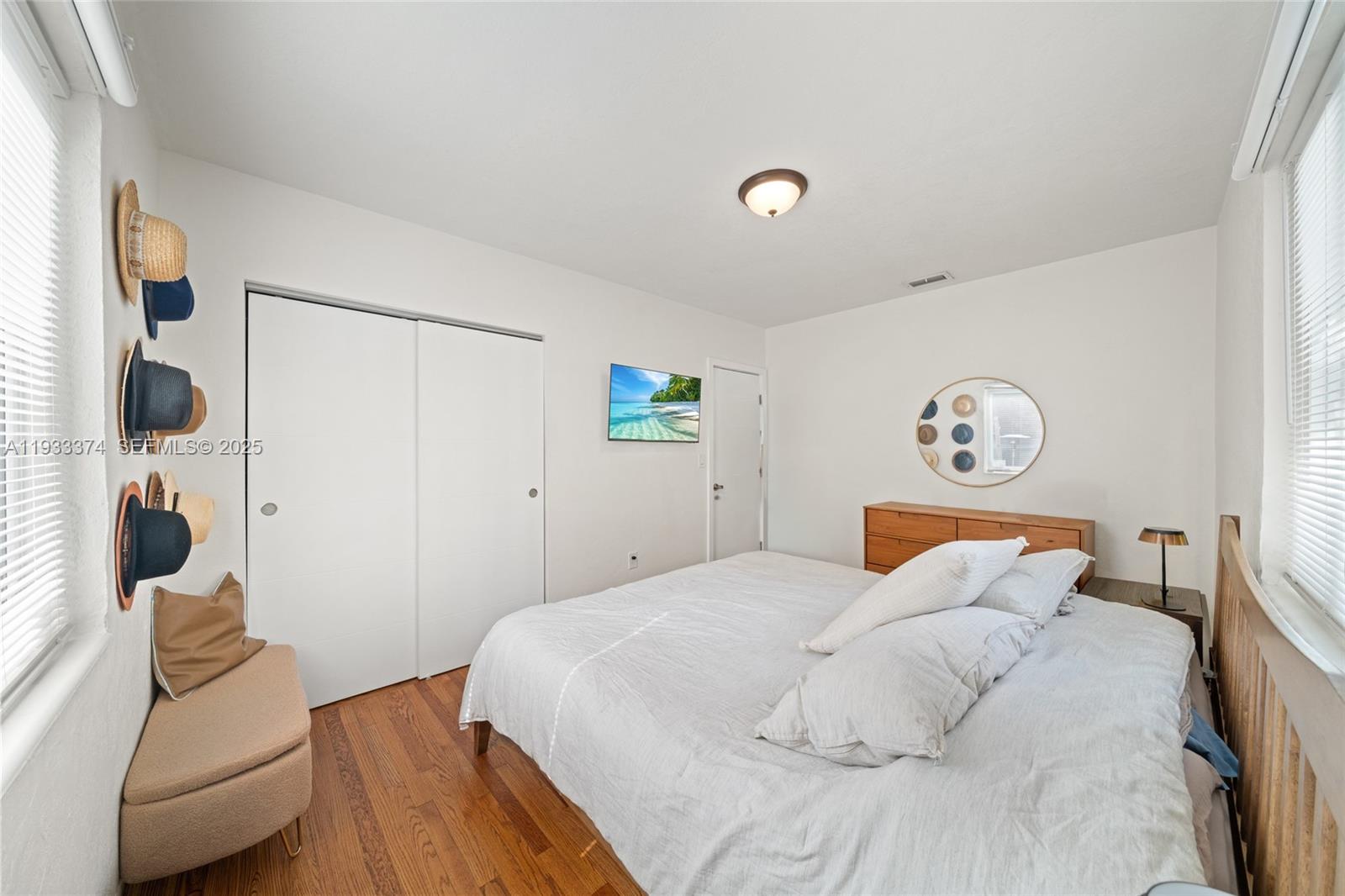 COLUMBIA PARK CORR PL - Residential