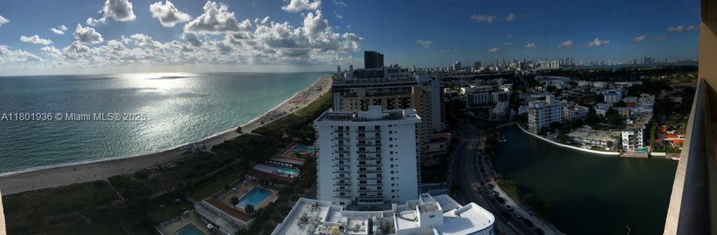 Rental Property at 2555 Collins Ave 1114, Miami Beach, Miami-Dade County, Florida - Bedrooms: 1 
Bathrooms: 2  - $4,500 MO.