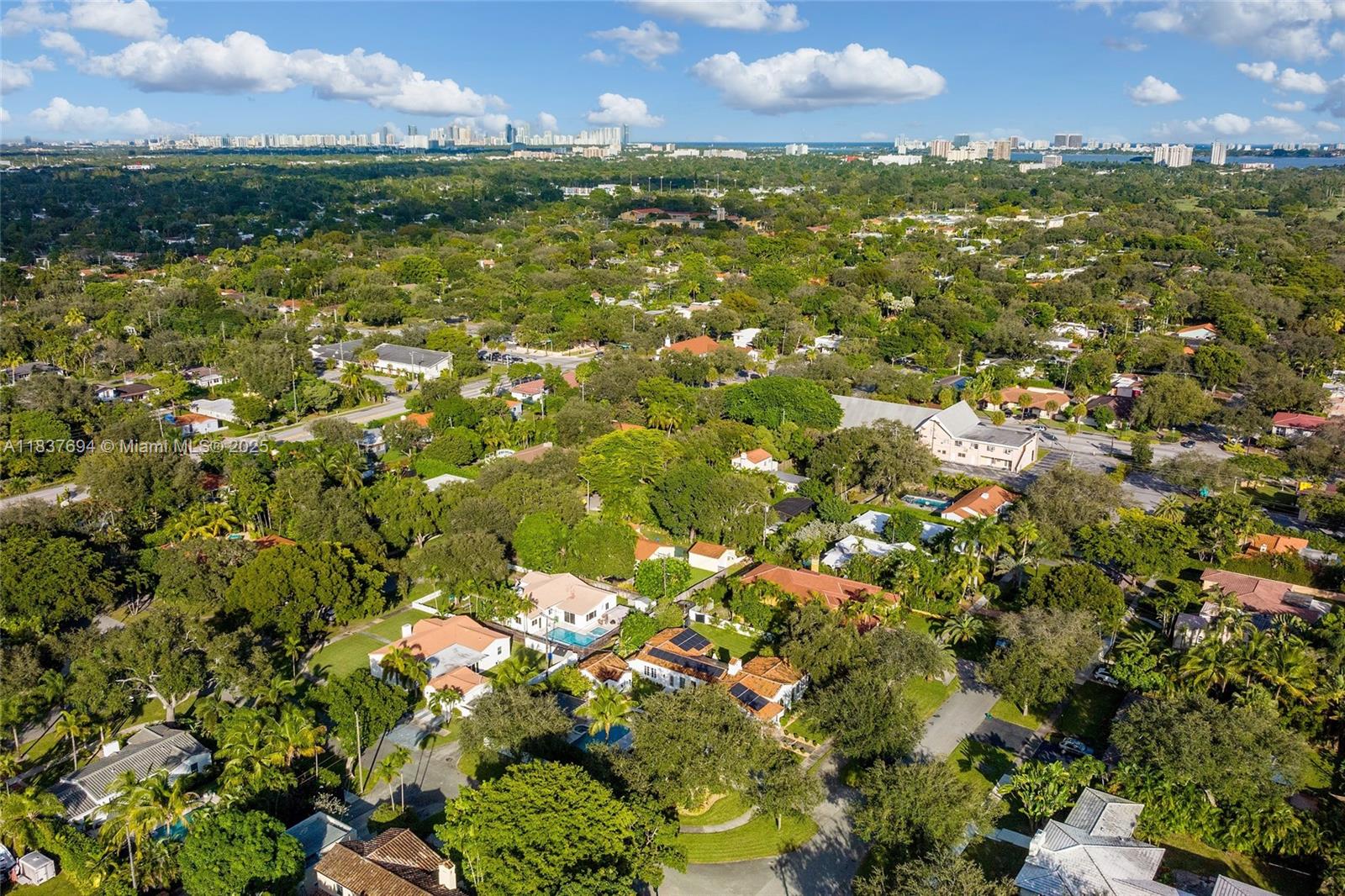 MIAMI SHORES SEC 1 AMD - Residential Lease
