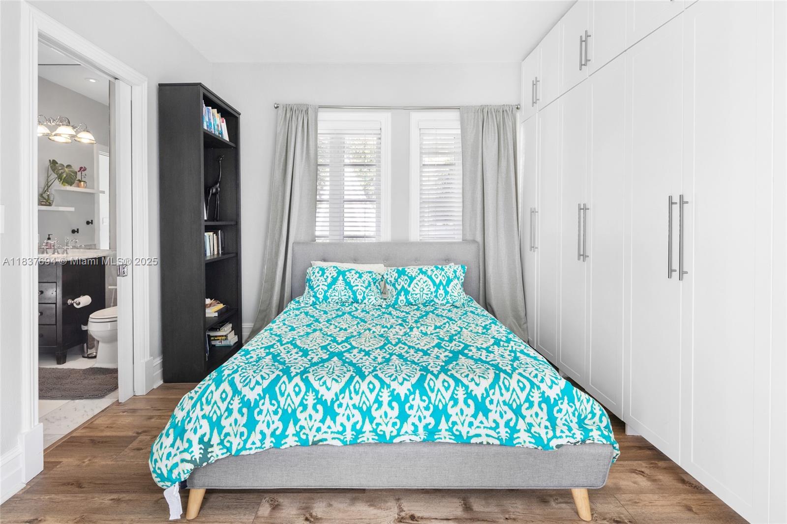 MIAMI SHORES SEC 1 AMD - Residential Lease