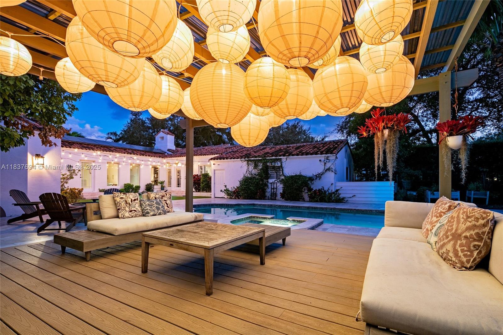 MIAMI SHORES SEC 1 AMD - Residential Lease