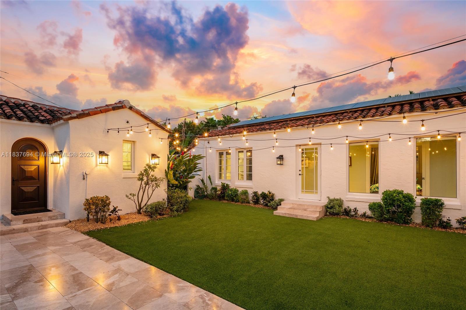 MIAMI SHORES SEC 1 AMD - Residential Lease