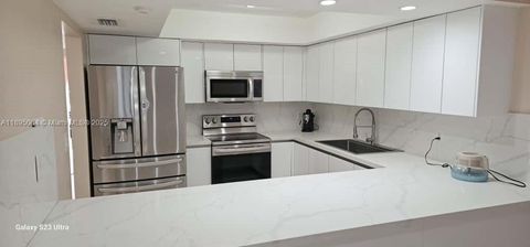 7035 W 3rd Ct Hialeah FL 33014