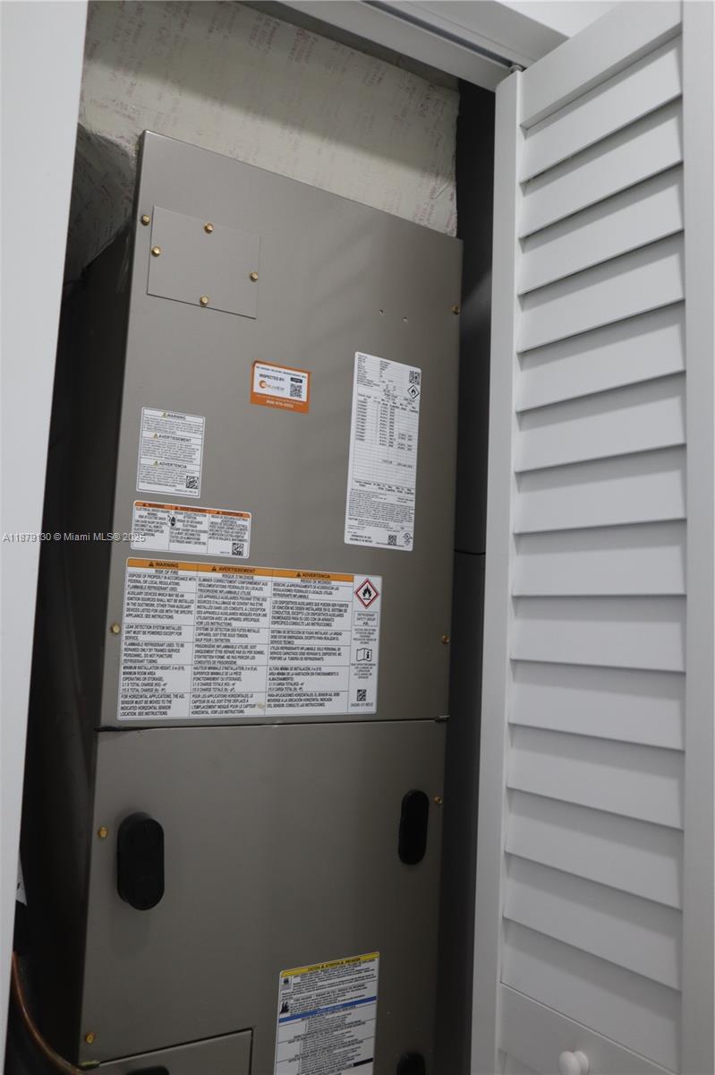 DIXIE GARDENS - Residential Lease