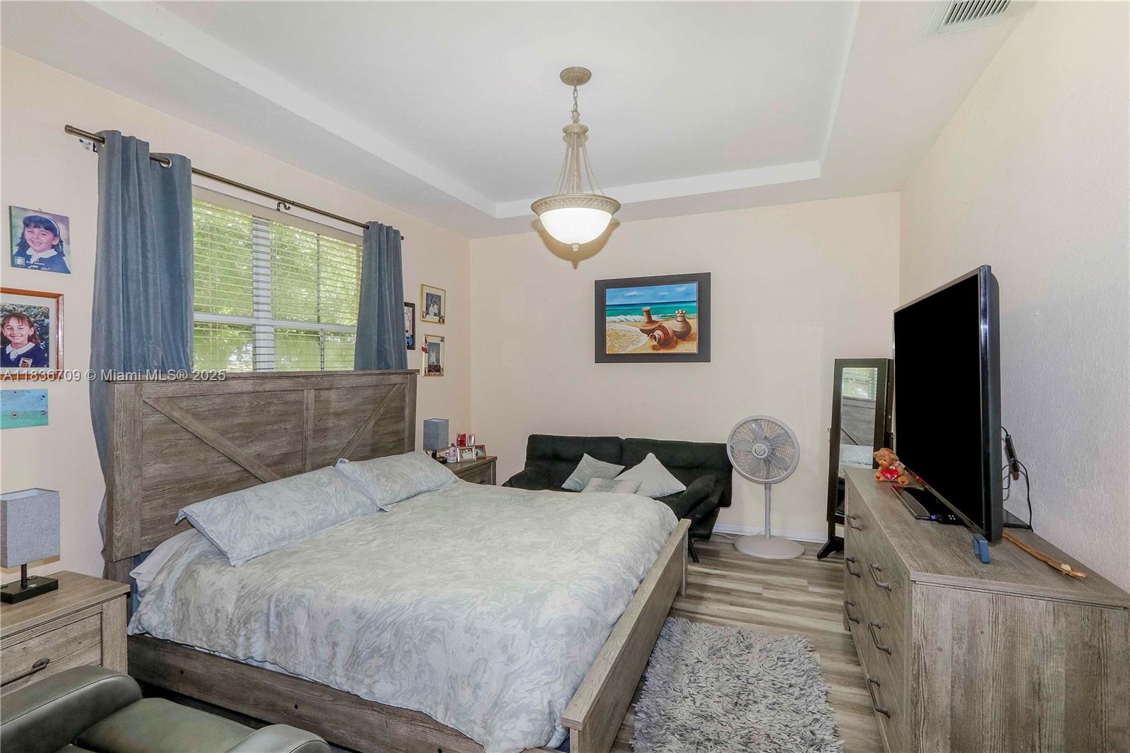 KENDALL BREEZE SOUTH - Residential