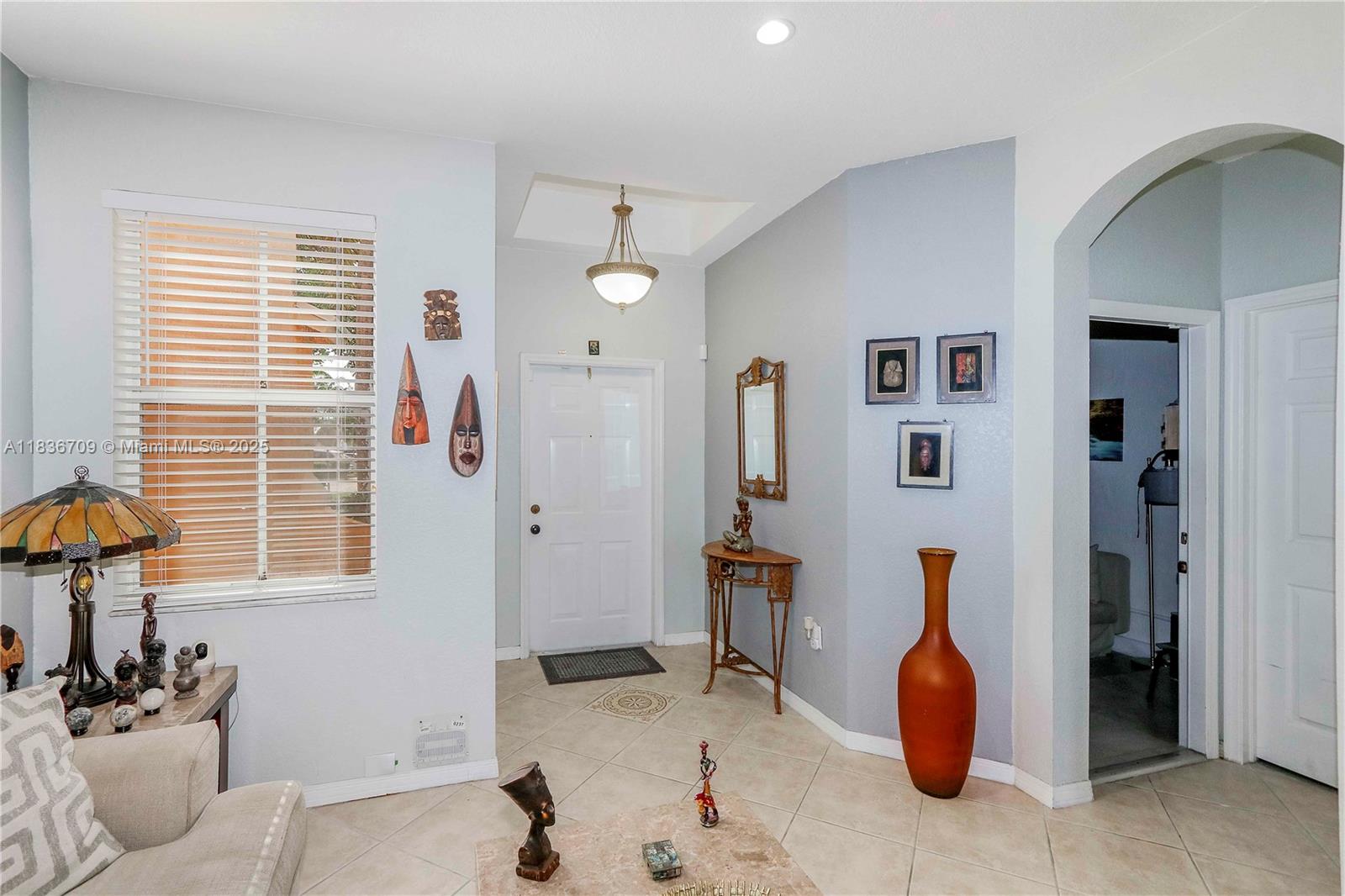 12548 SW 126th Ave, Miami, FL, 33186/$564,900 2 12548 SW 126th Ave