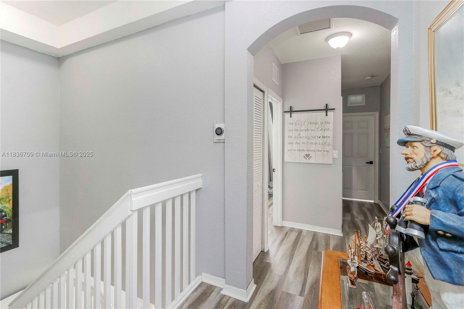 KENDALL BREEZE SOUTH - Residential