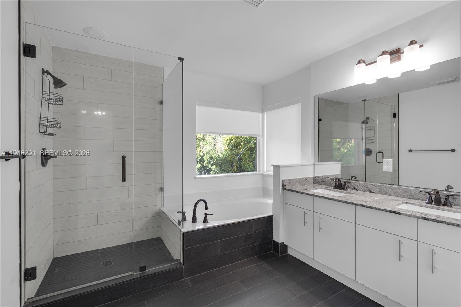 GROVE PLACE - Residential