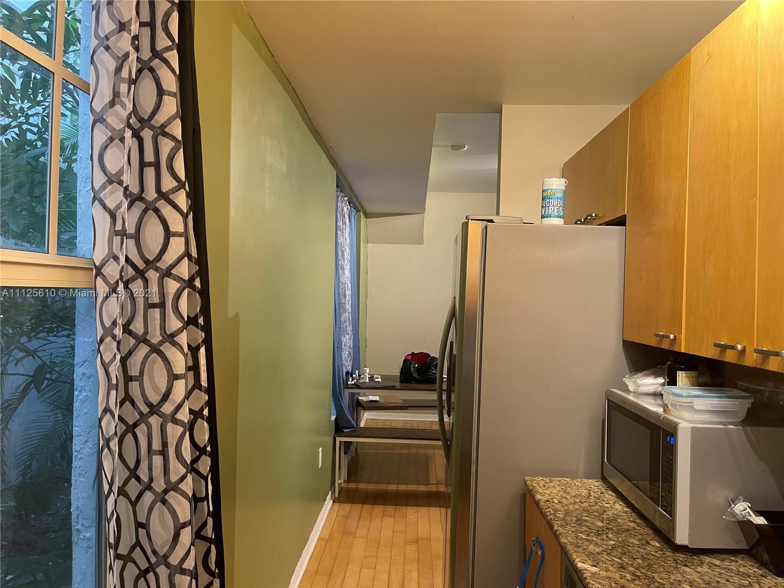 THE DANTON CONDO - Residential