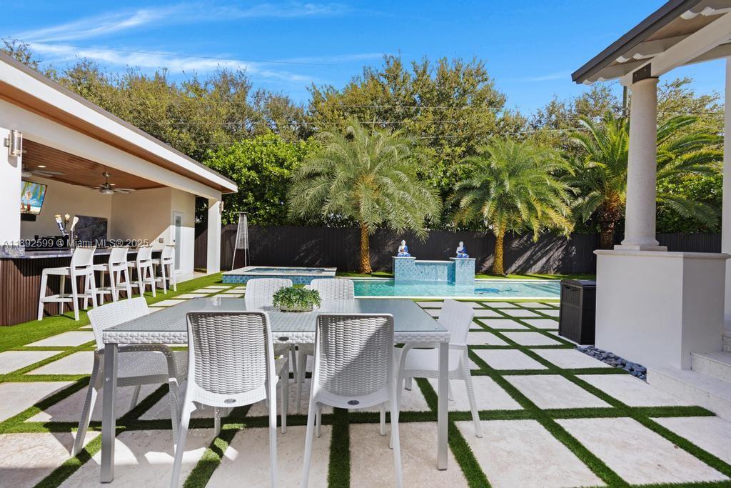 PALM SPRINGS 1ST ADDN - Residential