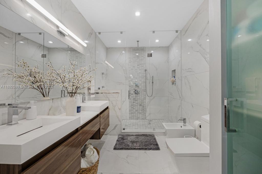 PALM SPRINGS 1ST ADDN - Residential