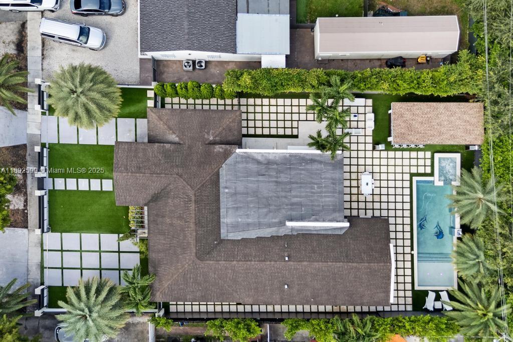 PALM SPRINGS 1ST ADDN - Residential