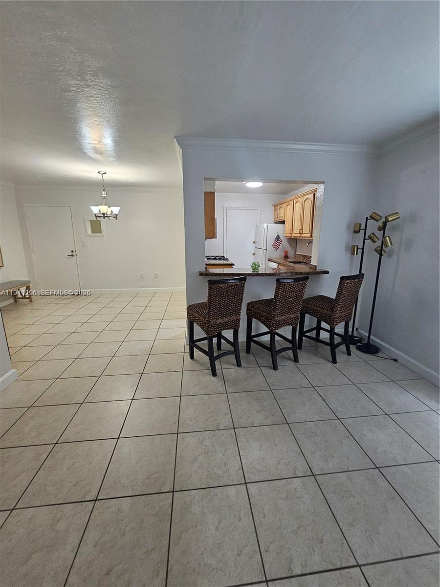 DADELAND GROVE CONDO - Residential