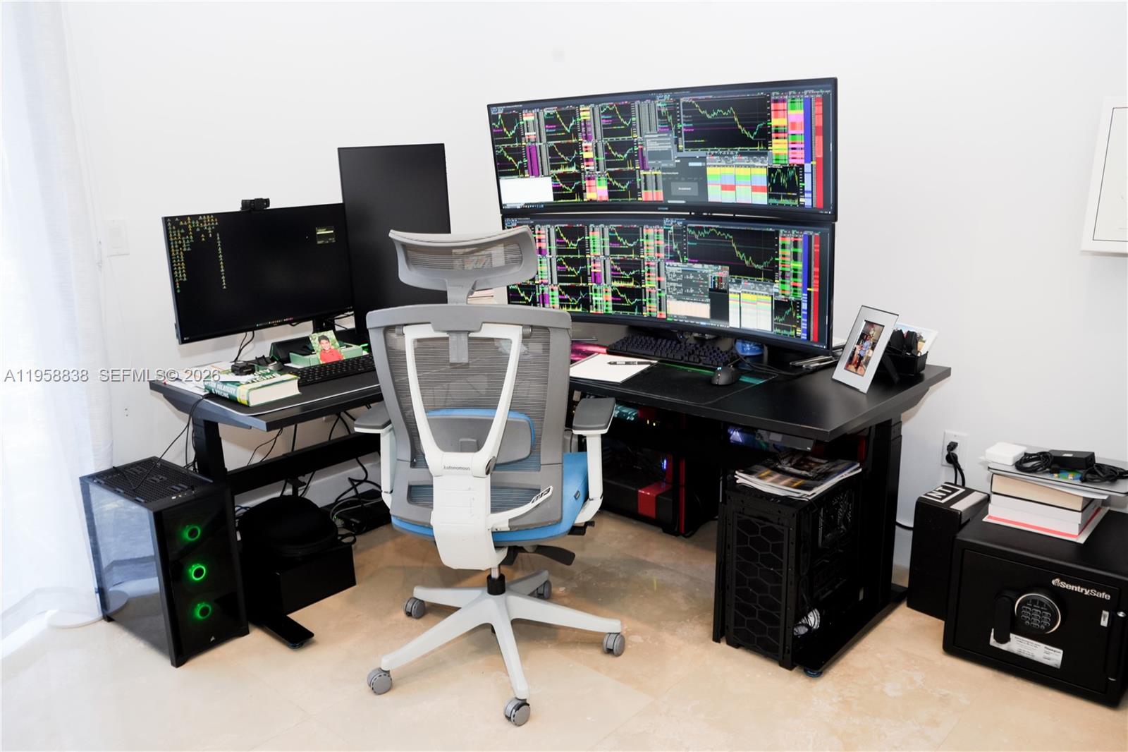 CHAS M MUNDYS SUB - Residential