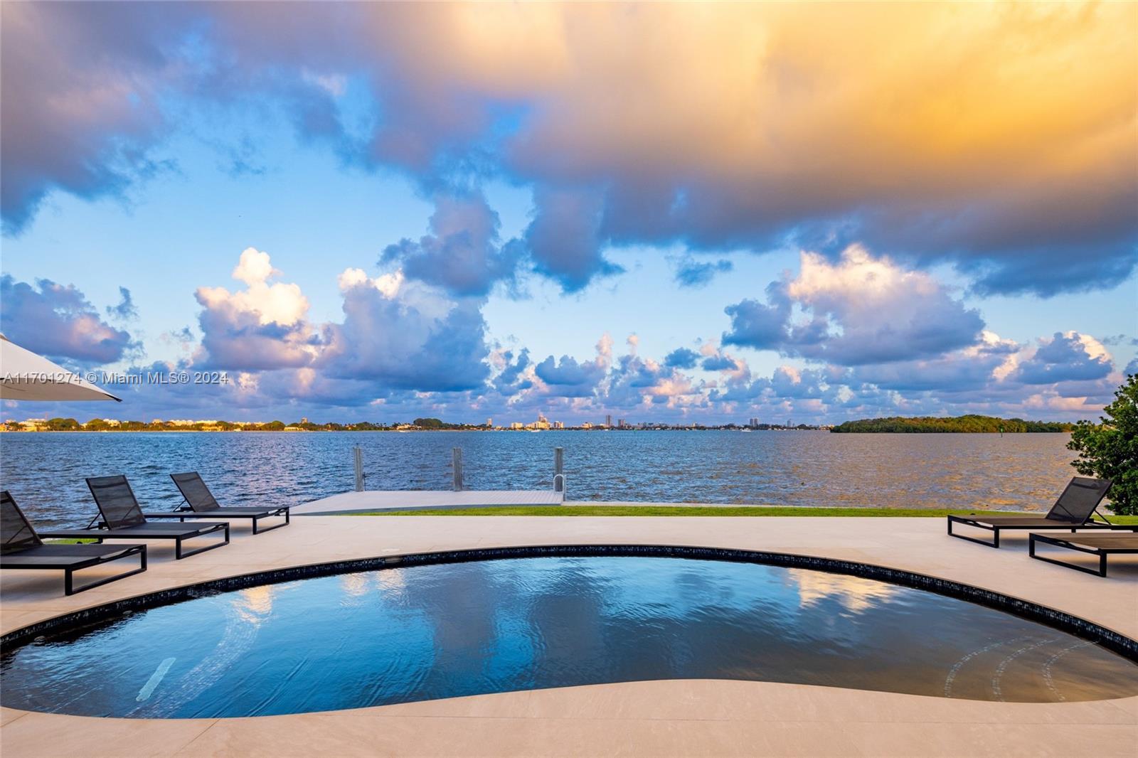 SAN SOUCI ESTATES - Residential