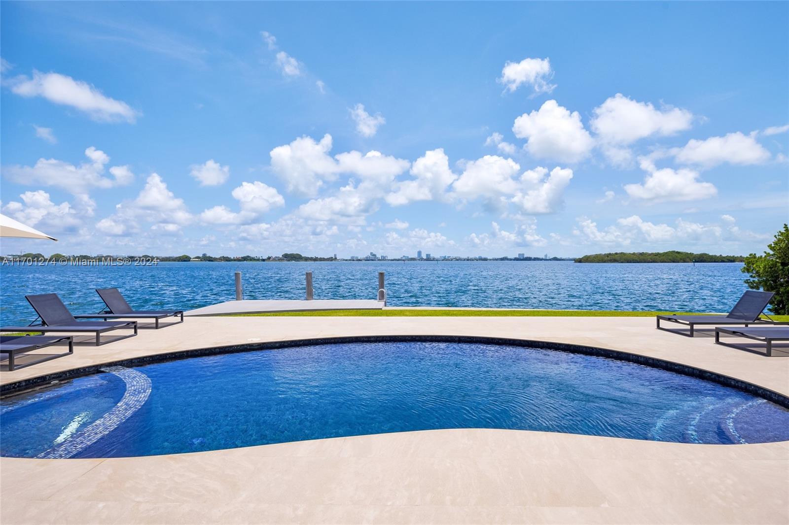 SAN SOUCI ESTATES - Residential