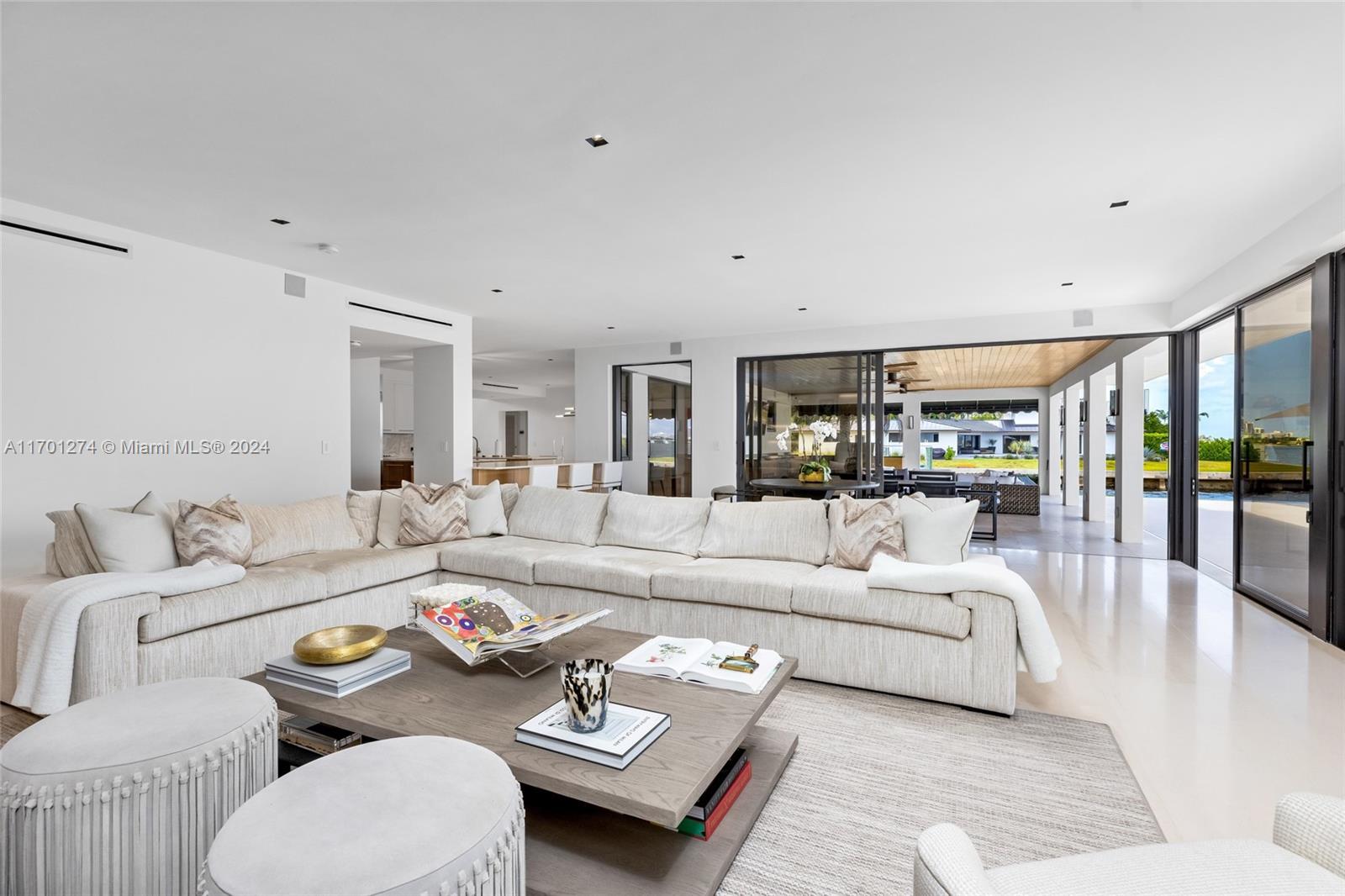 SAN SOUCI ESTATES - Residential