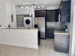 VILLAS AT CARMEL - Residential Lease