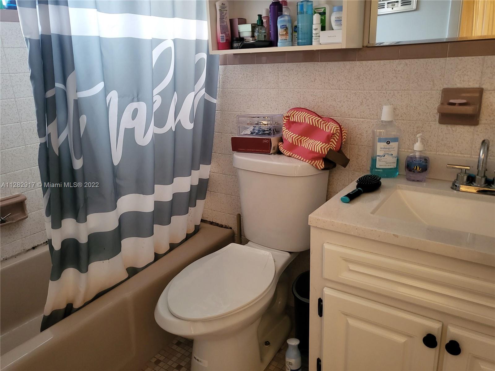 RONOLA APTS CONDO - Residential Lease