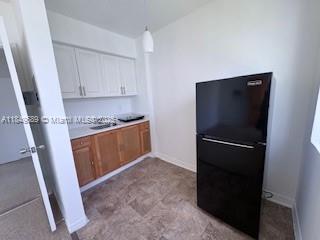 BEAUTIFUL APARTMENT FOR RENT 1/1 IN HIALEAH WITH PARKING. Cozy apartment 1 bedroom, 1 bathroom, well maintained apartment with a bright living space, quiet, well keep property. Close to shopping centers, public transportation, schools, and major highways. Perfect for singles seeking a cozy and affordable place to call home. Fast approval, contact the agent in advance for showings. Credit score check. First, last and deposit.