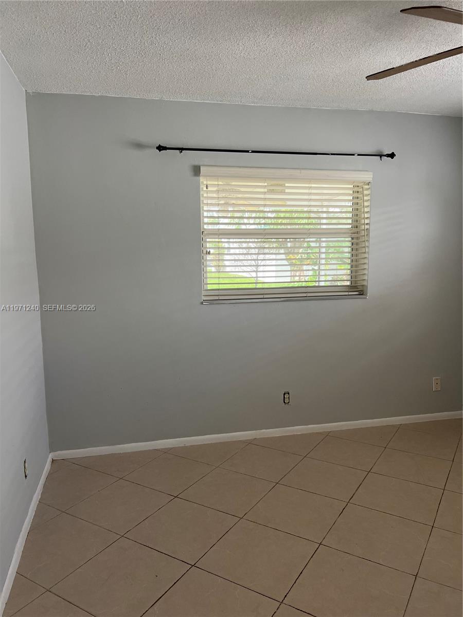 MAINLANDS OF TAMARAC LAKE - Residential