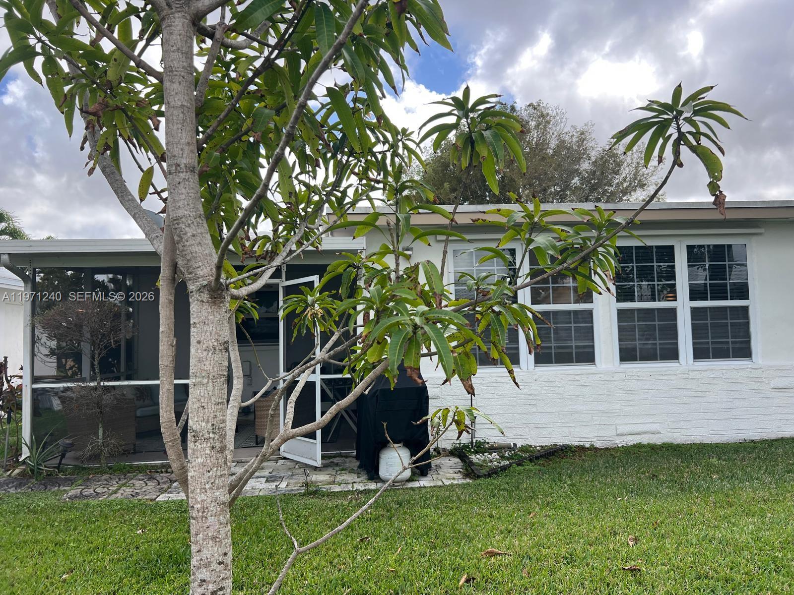 MAINLANDS OF TAMARAC LAKE - Residential