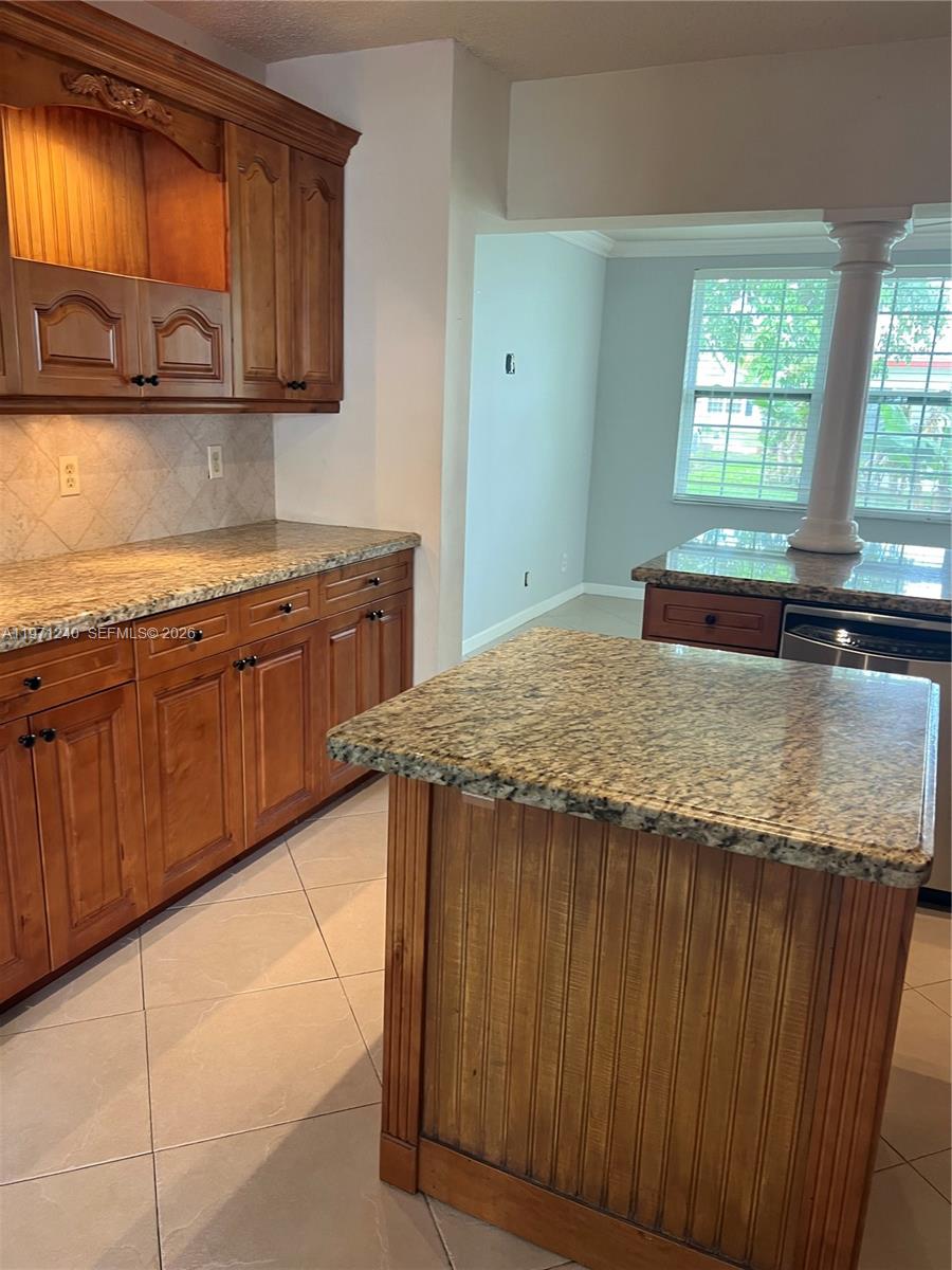 MAINLANDS OF TAMARAC LAKE - Residential