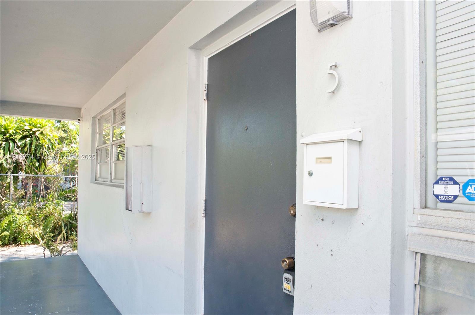 2206 Fillmore St 5, Hollywood, Broward County, Florida - 1 Bedrooms  
1 Bathrooms - 