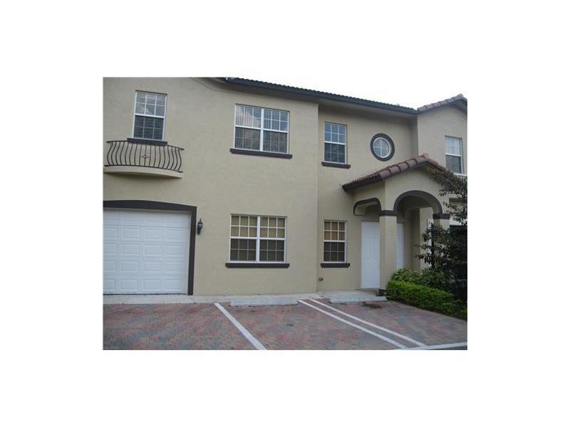 Sensational 4bed/3bath, rare all new construction in the Sunset Corners area. Spacious rooms, upstairs laundry, 1 bed /1bath downstairs, a perfect Chef's kitchen, plenty of parking, private secure location. Great schools and too much more to list. First, Last, Security deposit and proof of income required