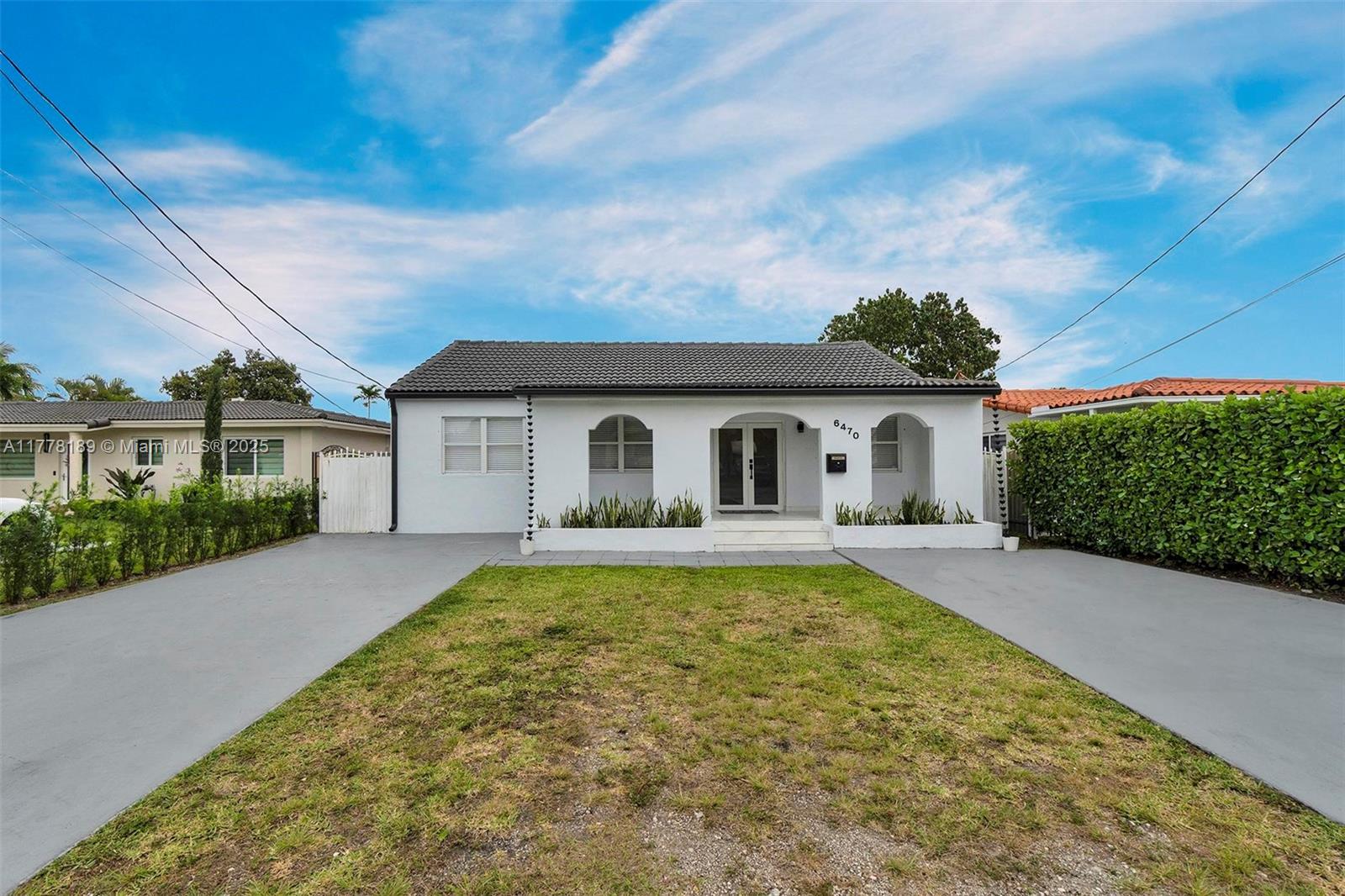 Rental Property at 6470 Sw 27th St, Miami, Broward County, Florida - Bedrooms: 4 
Bathrooms: 2  - $7,000 MO.