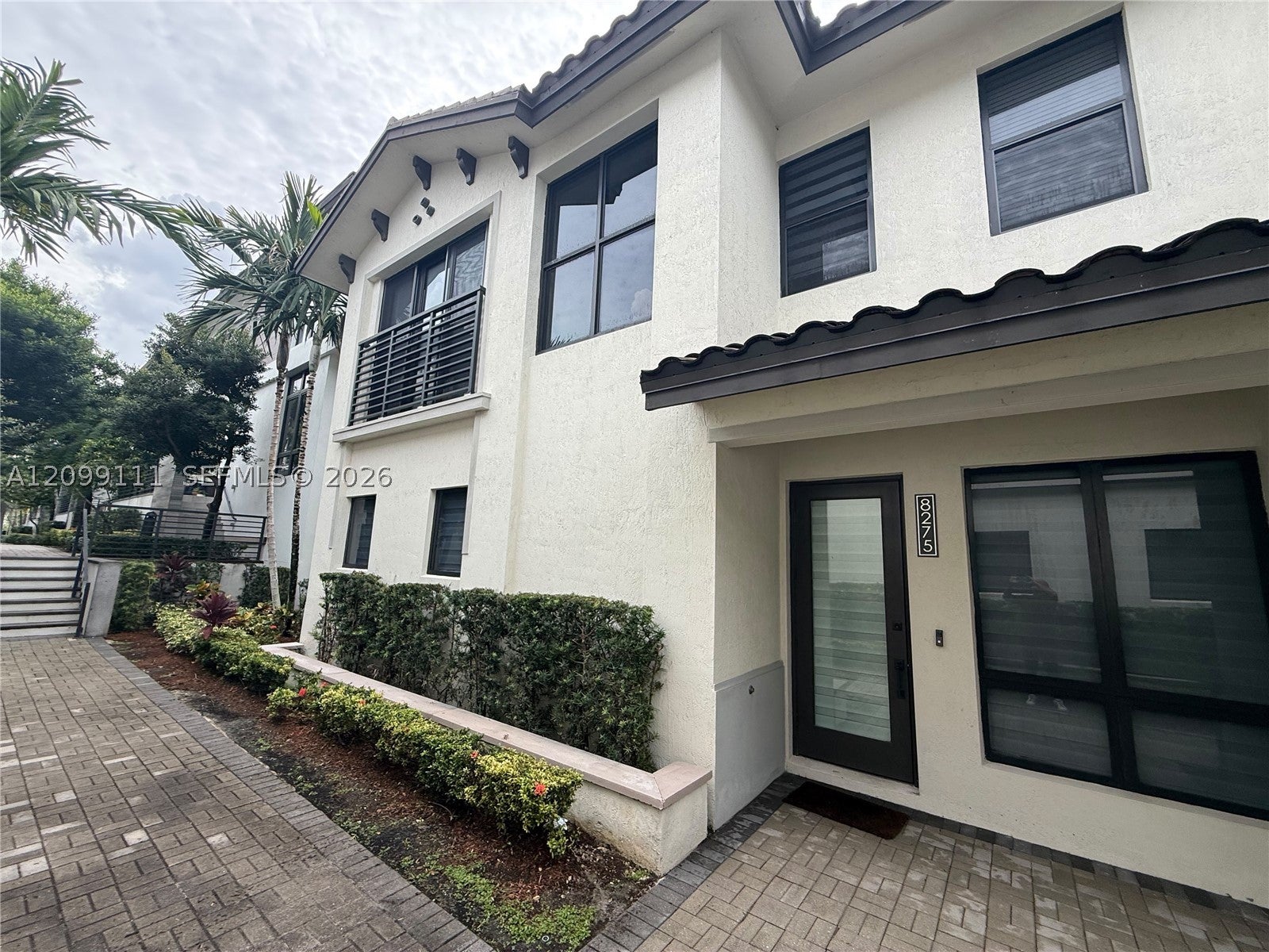 8275 NW 48th St 0