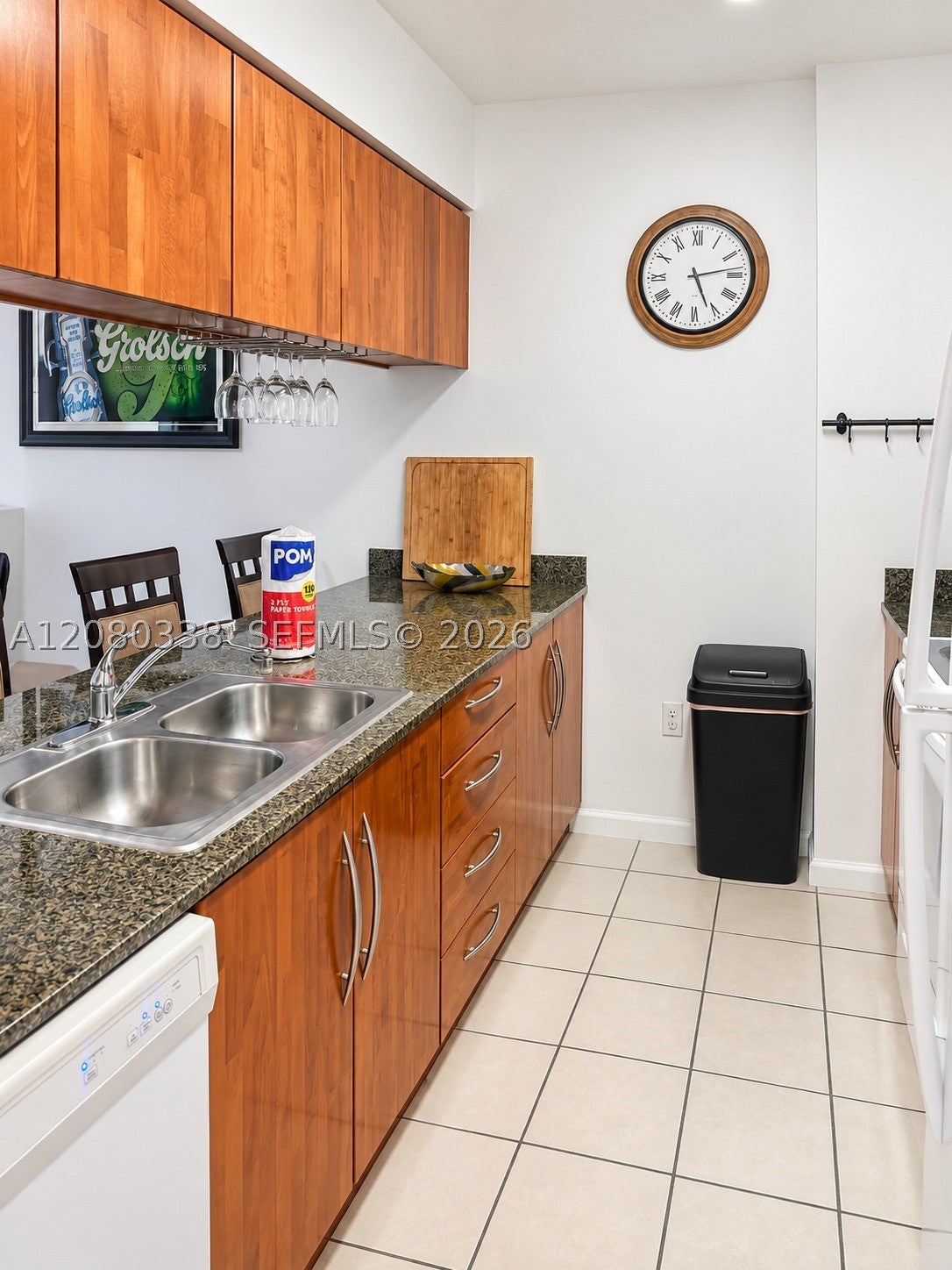 1200 Brickell Bay Dr 3304