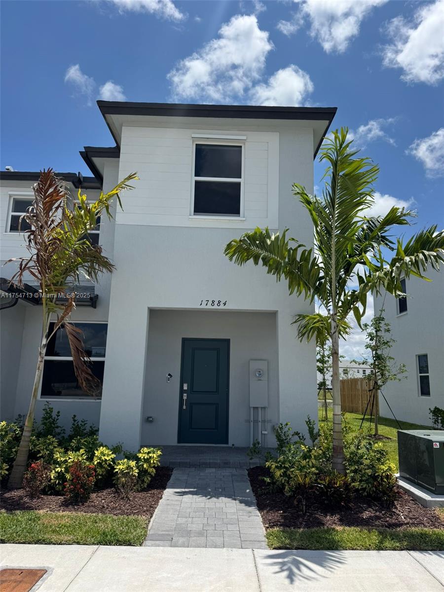 Rental Property at 17884 358 St, Homestead, Miami-Dade County, Florida - Bedrooms: 3 
Bathrooms: 3  - $2,600 MO.
