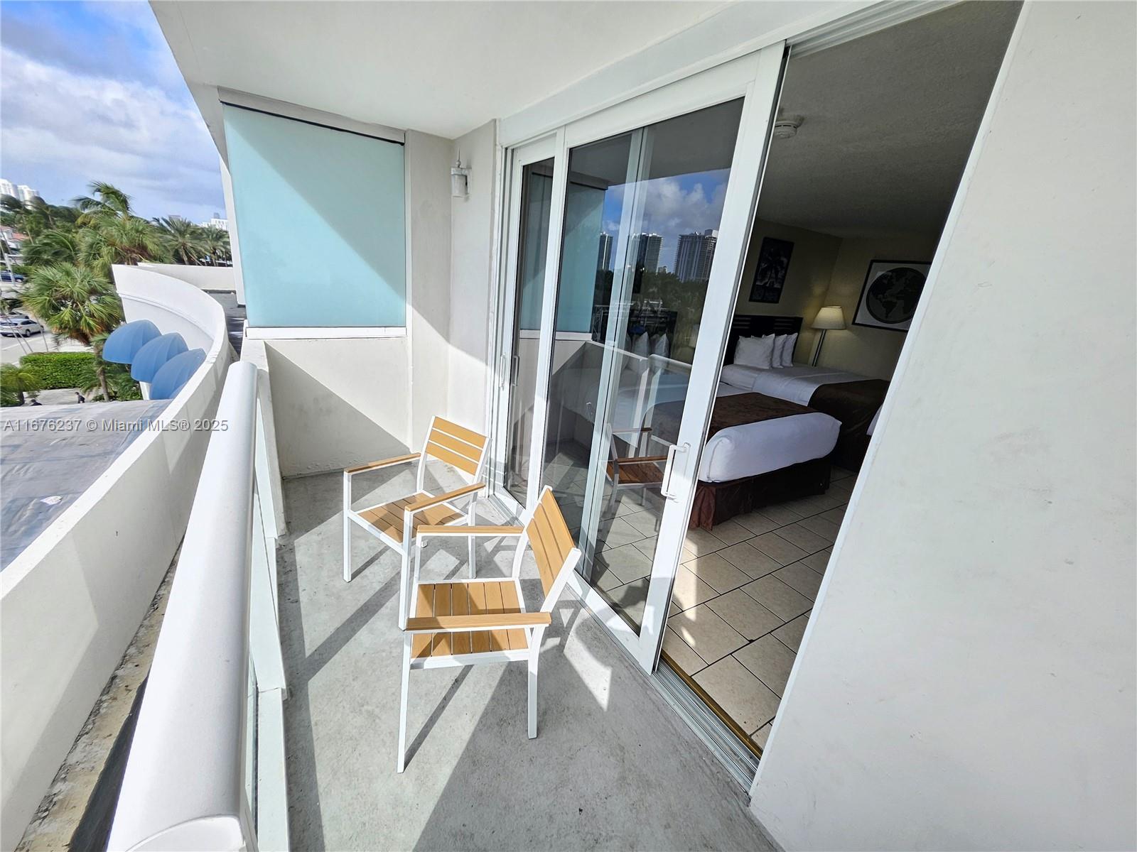 19201 Collins Ave 237