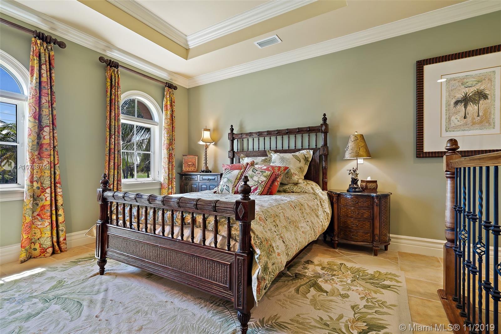 GALLEON BAY - Residential