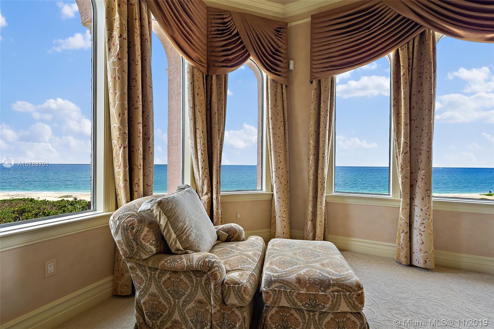 GALLEON BAY - Residential