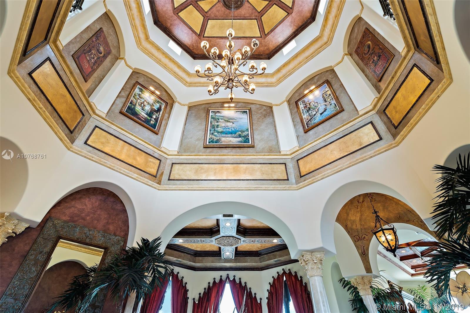 GALLEON BAY - Residential