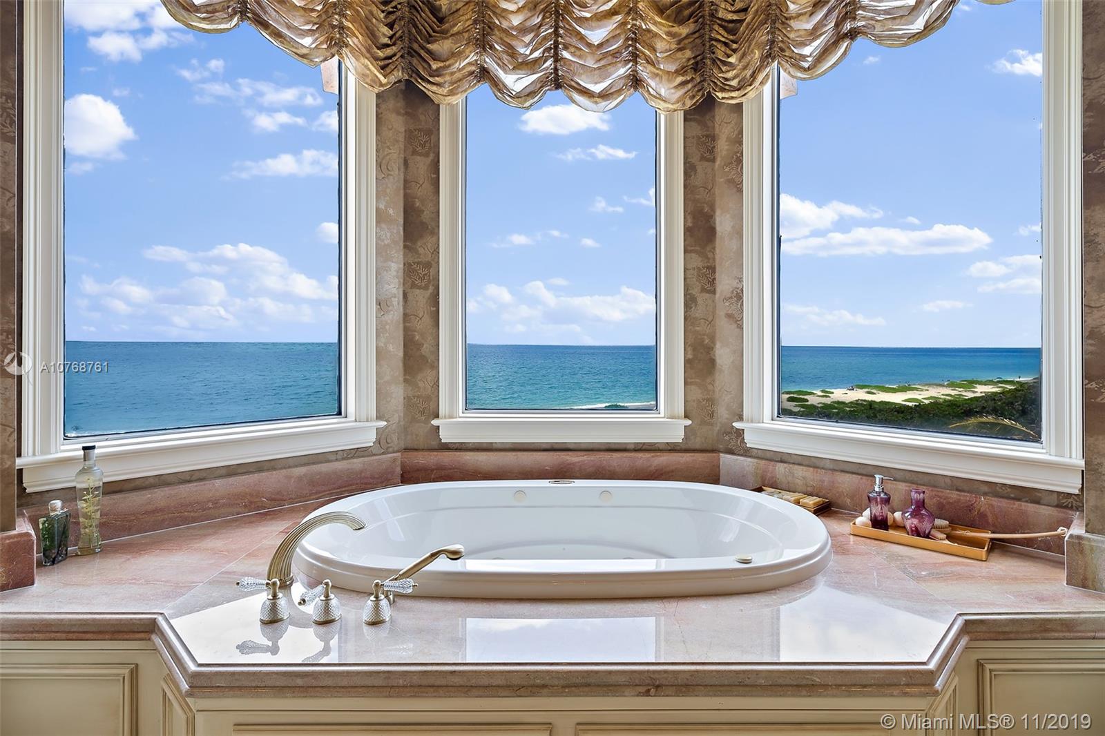 GALLEON BAY - Residential