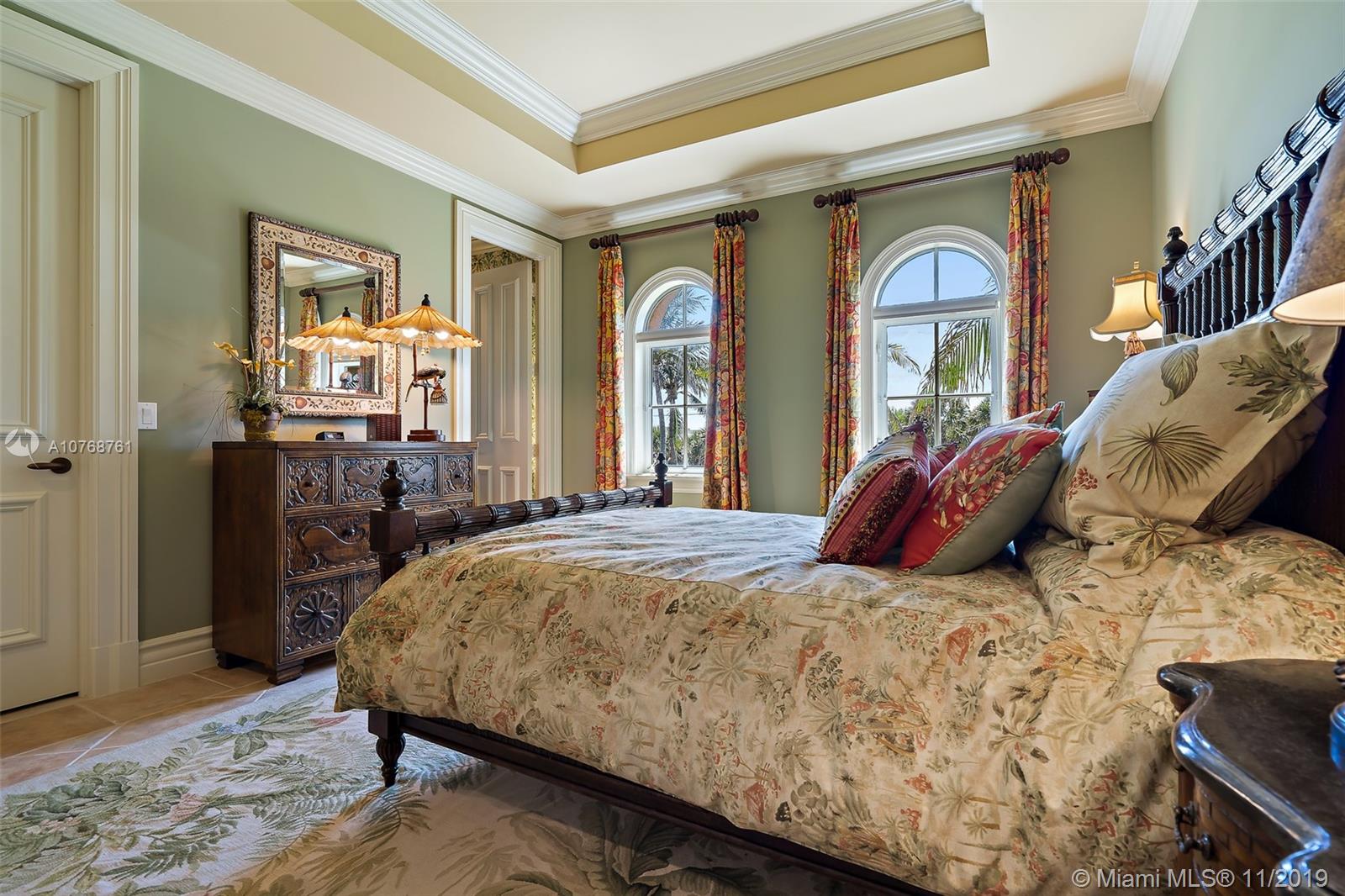 GALLEON BAY - Residential