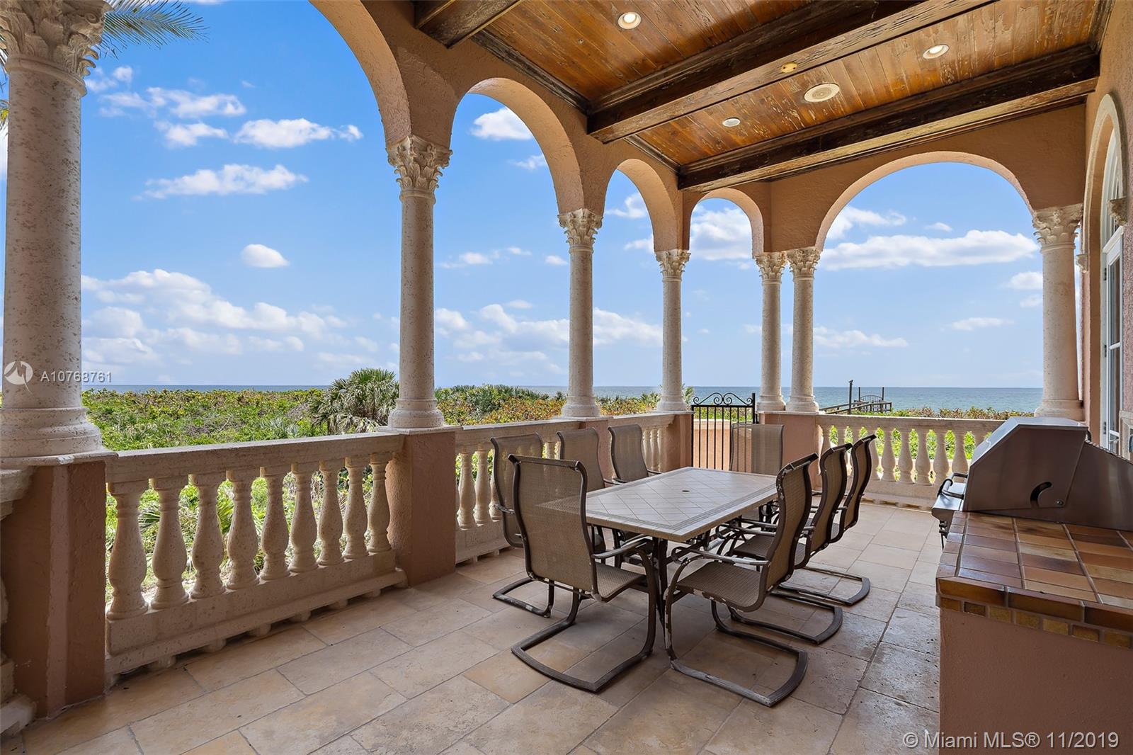 GALLEON BAY - Residential